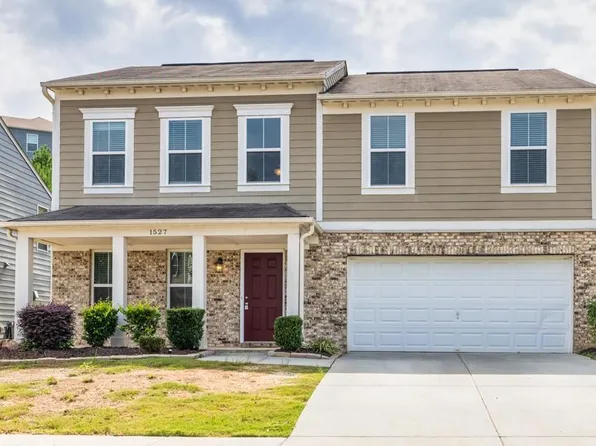 1527 Hedgeview Way, Sugar Hill, GA 30518