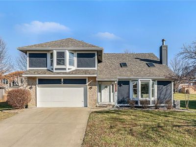 6015 NE Gladstone Ln, Kansas City, MO, 64119