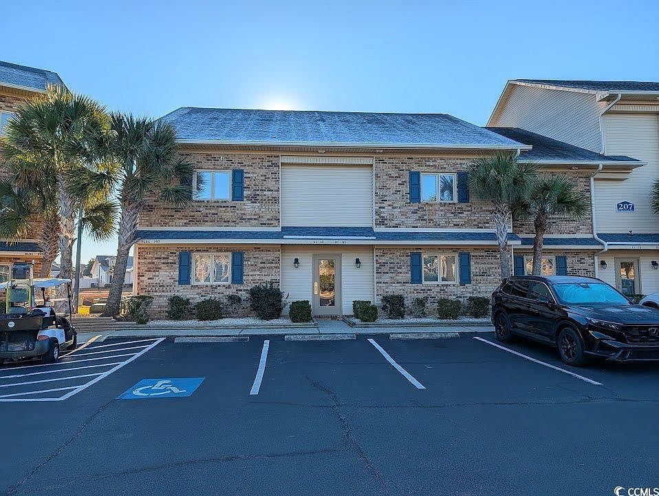 1st image of 207 Double Eagle Dr. #A-1