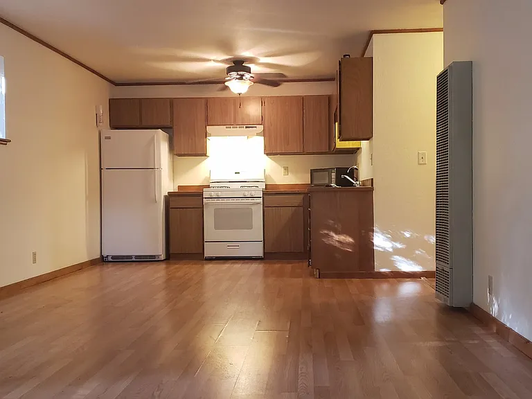 2260 Terrace Ave — Photo 19