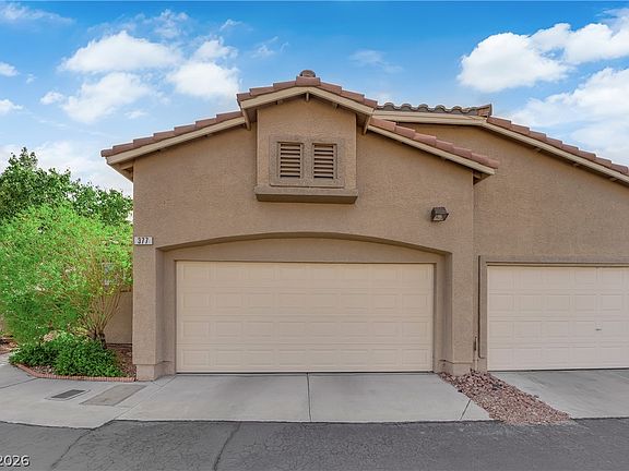 2nd image of 377 Rosado Springs St