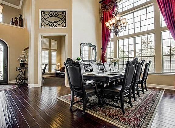 4th image of 11290 Sugar Mill Ln
