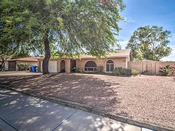 4th image of 13434 N 40th Dr
