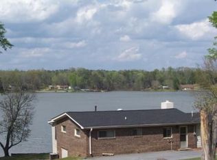 211 Masters Dr, Greenwood, SC 29649