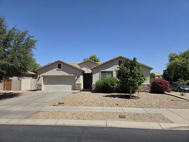 1828 E Beverly Rd — Photo 35