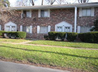275 Harrison St APT 12, Elyria, OH 44035