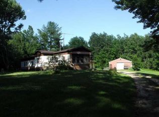 9994 80th Ave, Evart, MI 49631