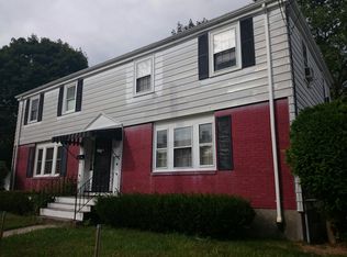 11 Keystone St, West Roxbury, MA 02132