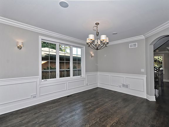 4th image of 1033 Central Ave