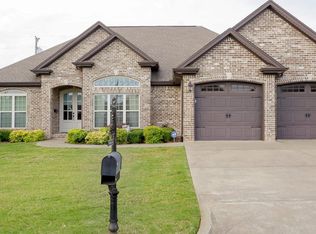 120 Aidan Ln, Muscle Shoals, AL 35661