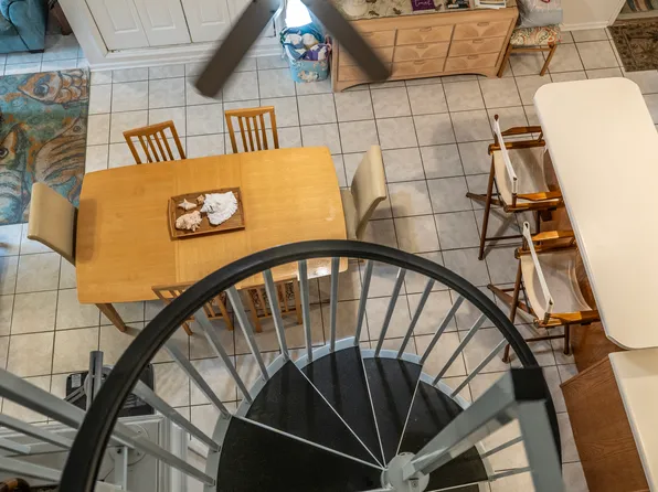 153 Follins Ln #2, Saint Simons Island, GA 31522
