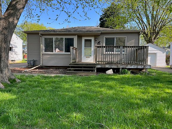 3rd image of 103 Madison Ct
