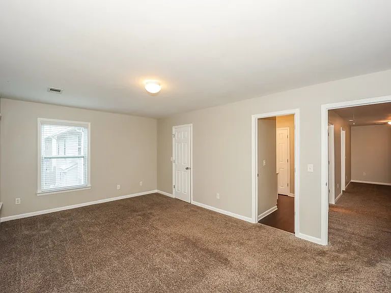 89 Lakeshore Pkwy — Photo 15