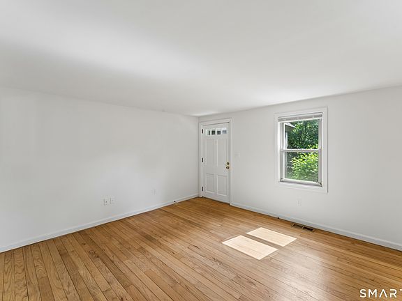 5th image of 164 Belltown Road
