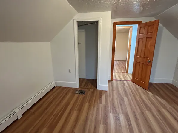 92 Gates St #2, Worcester, MA 01610