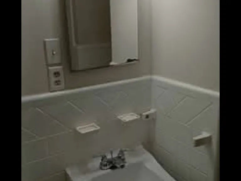 6508 Onyx Dr S — Photo 2