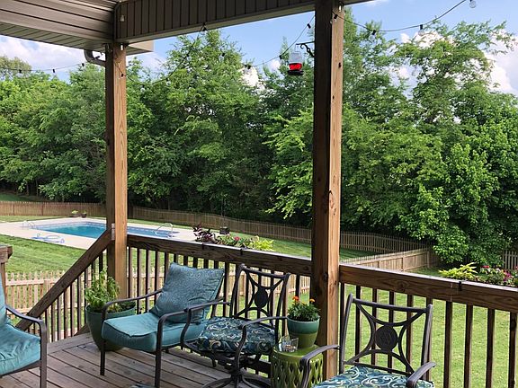 5th image of 862 Iron Wood Cir