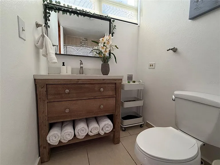 208 Cond Vereda Del Mar #208 — Photo 4