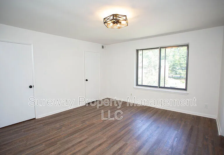 125-5 Echelon Rd — Photo 16