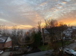 87 Hunting Hills Dr, Charleston, WV 25311