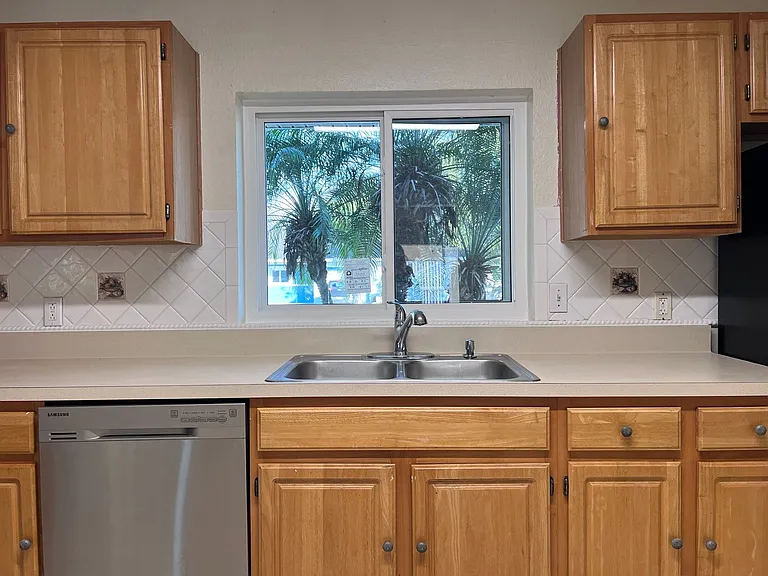 8330 Le Mesa St — Photo 10