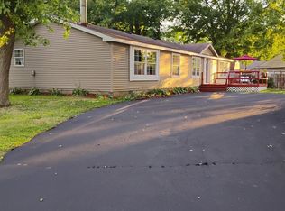 1398 Transue Ave, Burton, MI 48509