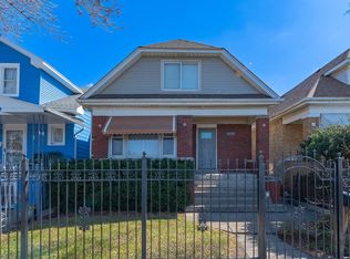 3743 N Kimball Ave, Chicago, IL 60618