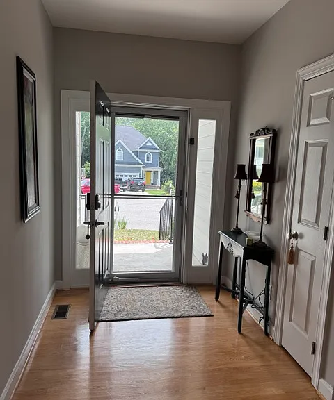 115 Tracey Creek Ct — Photo 18