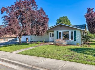 2641 Samoan Way, Medford, OR 97504