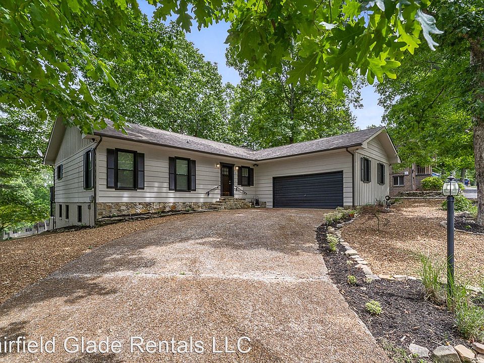 1st image of 17 Druid Cir