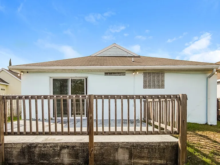 3744 Dartford Dr — Photo 16