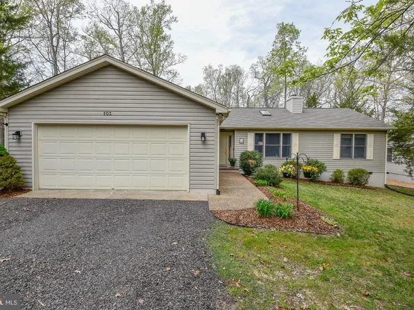 103 Republic Ave, Locust Grove, VA 22508