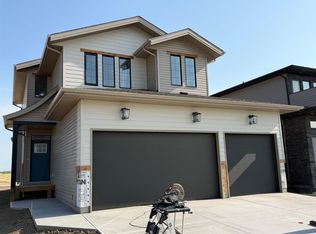 307 S Blackwolf Blvd N, Lethbridge, AB T1H7J5