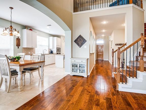 5th image of 1440 Gleneagle Ln