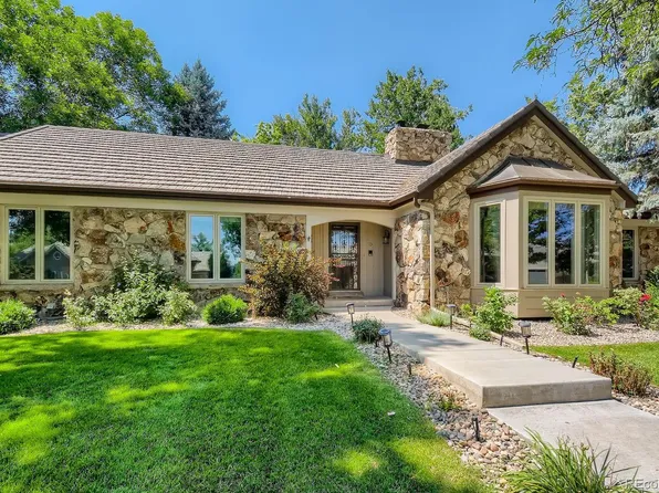 13 Club Lane, Littleton, CO 80123