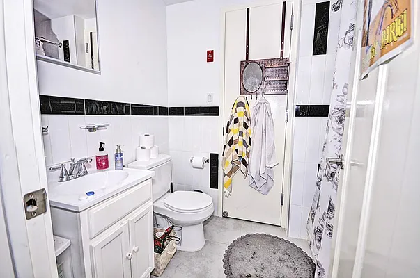 Rented by Level Group | media 16