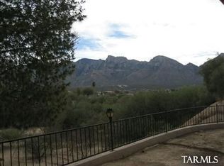11730 N Mandarin Ln, Tucson, AZ 85737