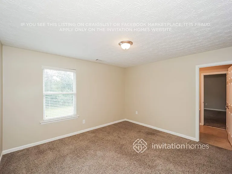 3099 Meadow Point Dr — Photo 14