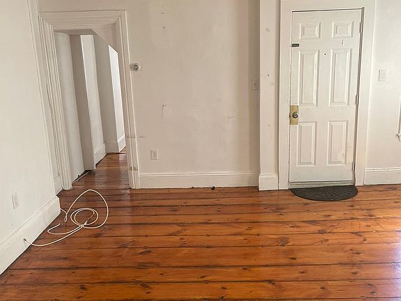 3rd image of 50 Market St APT 1