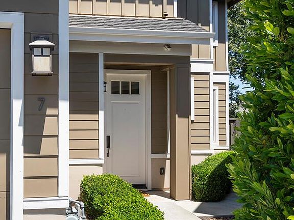 2nd image of 7 Ludina Way
