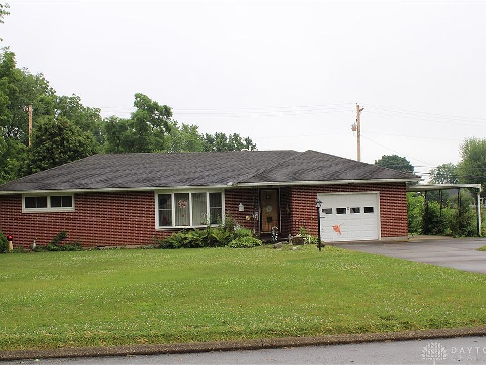 1st image of 6 Woodside Dr