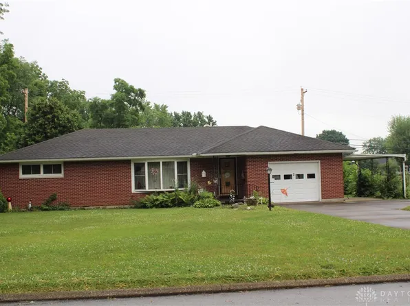 6 Woodside Dr, Arcanum, OH 45304