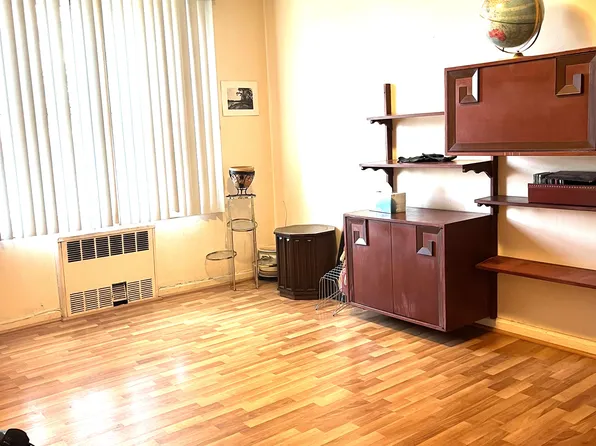 2626 Homecrest Avenue image 8 of 11