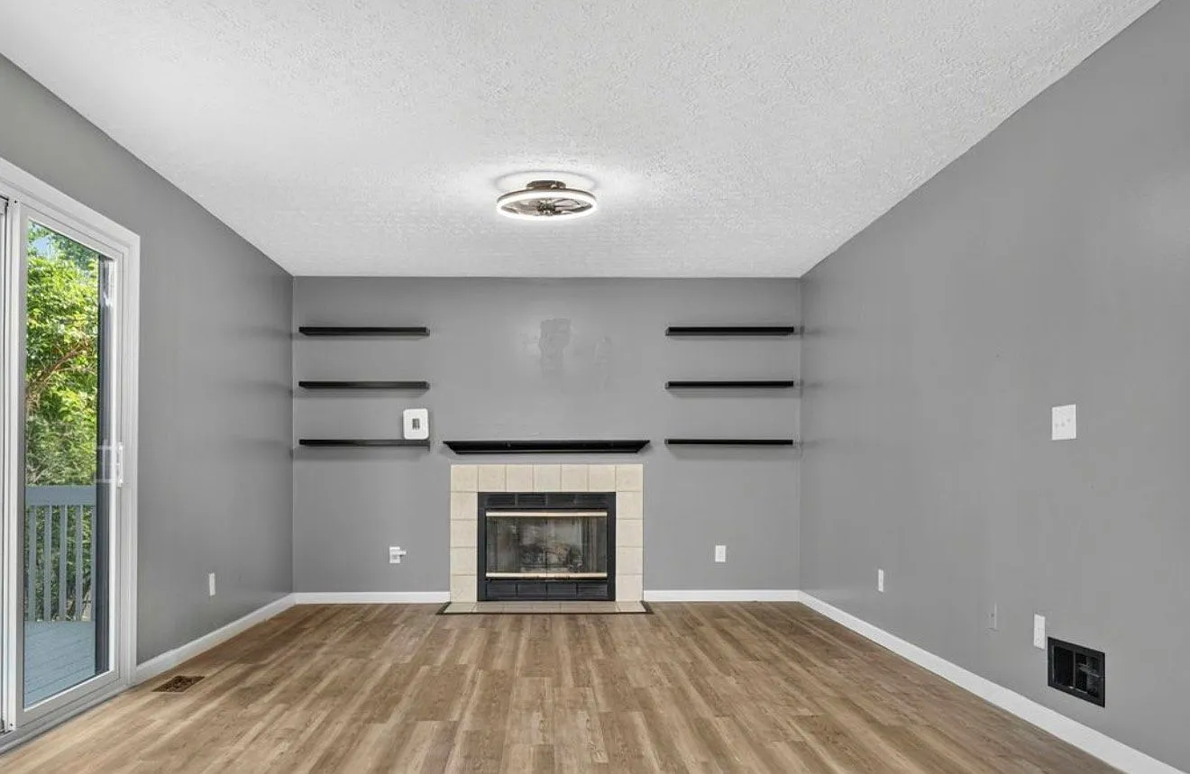Modern Single Unit Home in Pataskala | 4 Bed 2 Bath | $2750 | Available 8/28/2026 — Photo 4
