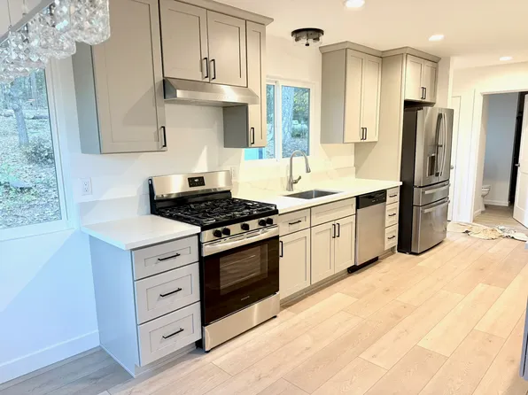 (undisclosed Address), Grass Valley, CA 95945