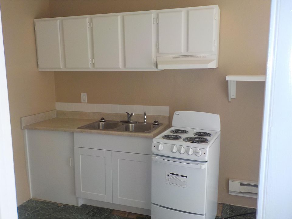 1st image of 2411 S 6th Ave APT 6