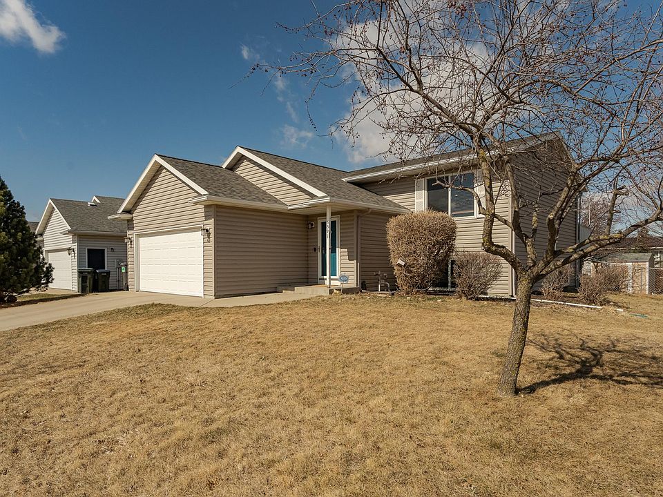 1st image of 5391 Castleview Dr NW