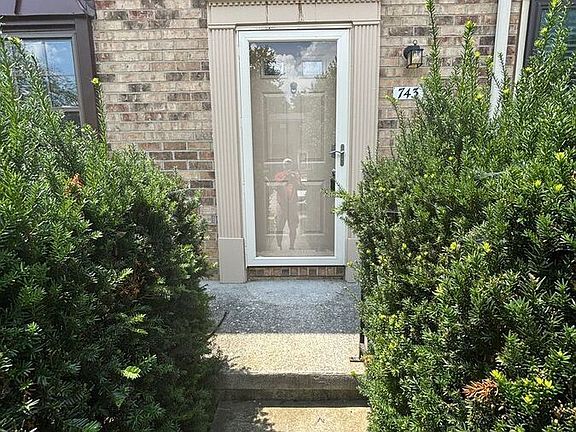 2nd image of 743 Wilton Farm Dr