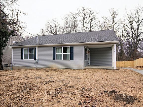 3rd image of 1208 Cedar Ave
