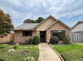 704 University Dr, Carthage, TX 75633